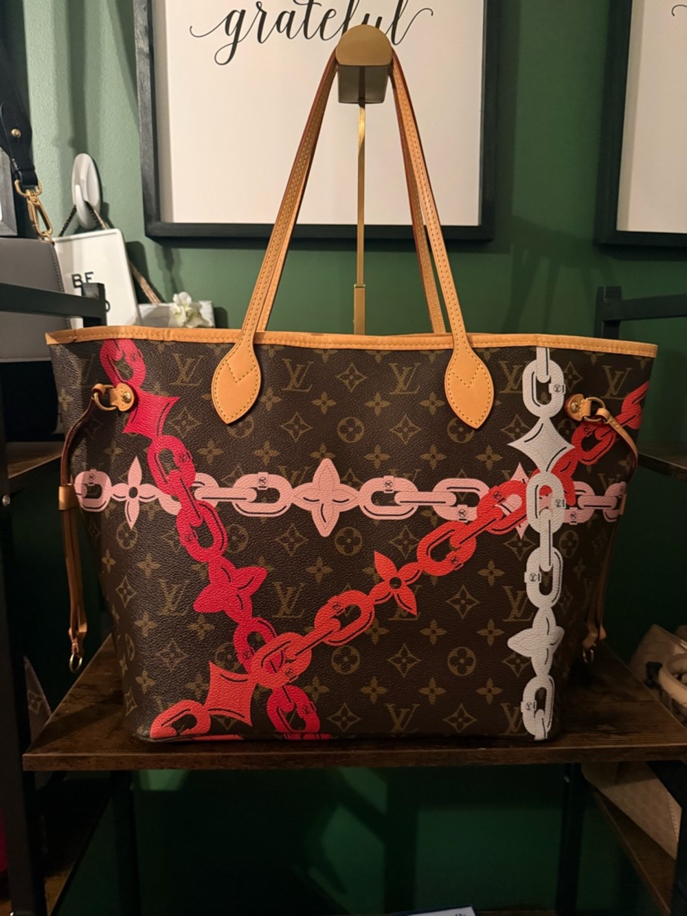 Louis Vuitton Monogram Neverfull Tote with Red, Pink and White Chain Print